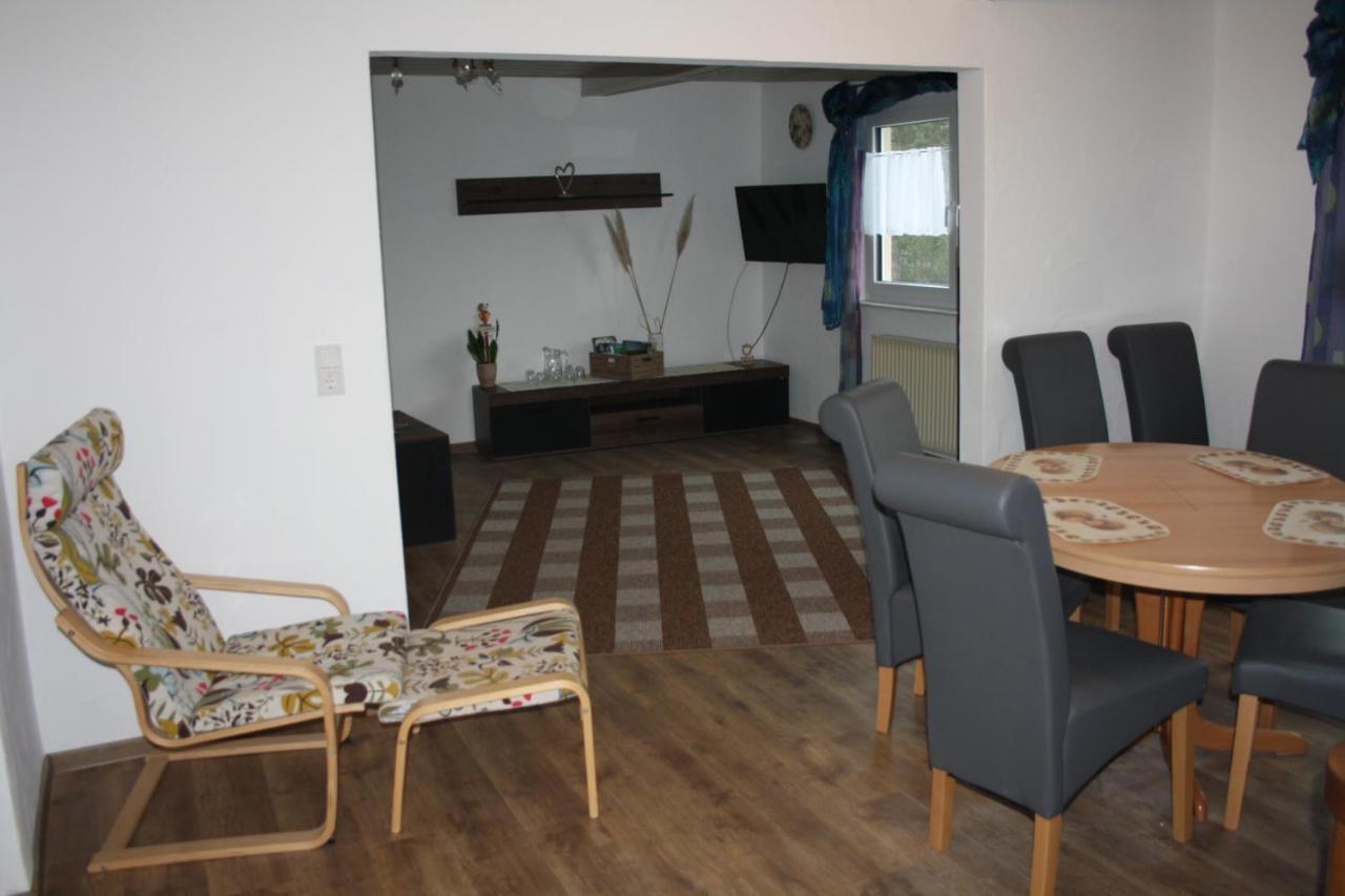 Chiaras Ferienwohnung Heusweiler Eksteriør bilde